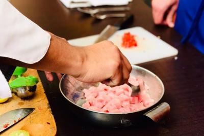 Visita al mercado peruano, clase de cocina y cena en Arequipa.