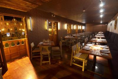 Cena en el restaurante Calle del Medio.