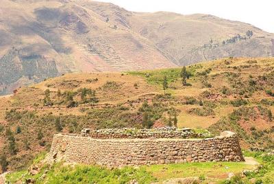 Tour Valle Sur Cusco: Tipón, Pikillacta y Andahuaylilla