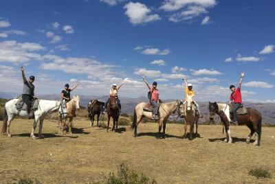 Excursión de medio día de equitación desde Cuzco