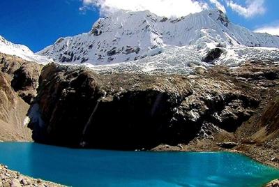 69 Tour lacustre del Perú