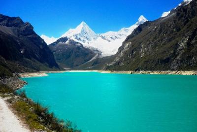 Paramount caminata de día completo