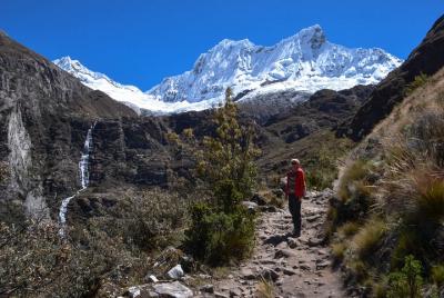 Desde Huaraz: caminata de día completo Laguna 69
