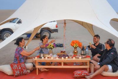 Aventura Privada por El Desierto de Huacachina al Atardecer