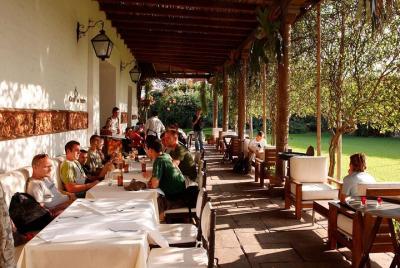 Experiencia culinaria en el restaurante del Museo Larco con trasl