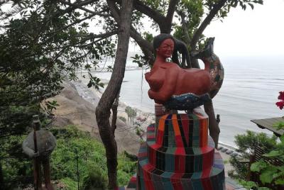 Lima Beach Tour 4 horas Taller de artistas y restaurante Cala.