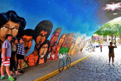 Recorrido a pie por los colores y sabores de Lima