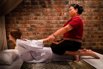 Masaje Corporal Tailandés - Sesión de 1 hora
