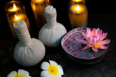 Ritual de Masaje Asok - 1 1/2 horas