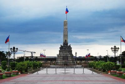 Excursión de medio día a Manila antigua y nueva Excursión de medio día a Manila antigua y nueva