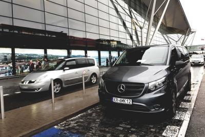 Aeropuerto de Gdansk - Traslado privado de la ciudad de Gdynia