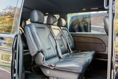 Traslado privado al aeropuerto de Gdansk hasta 8 personas.