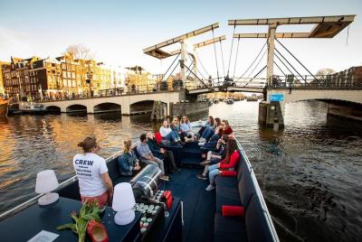 Tour en bote abierto - Todas las bebidas incluidas - 60 minutos - Tour en bote abierto - Todas las bebidas incluidas - 60 minutos -