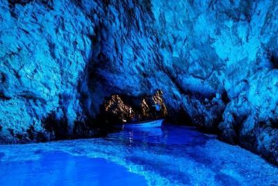 Excursión para grupos pequeños a 6 islas, Hvar y la Cueva azul co Excursión para grupos pequeños a 6 islas, Hvar y la Cueva azul co