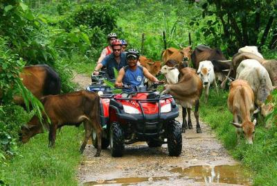 Aventura de medio día: todoterreno 4x4, cueva de agua y cultura d