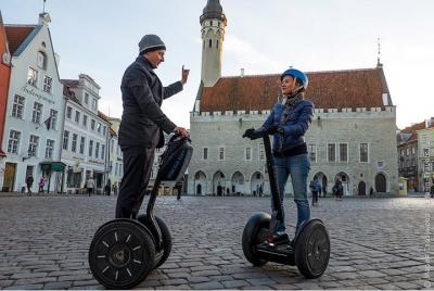 Tallinn Segway y visita de la comida
