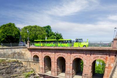 Tour por el casco antiguo de Luxemburgo con el Pétrusse Express Tour por el casco antiguo de Luxemburgo con el Pétrusse Express