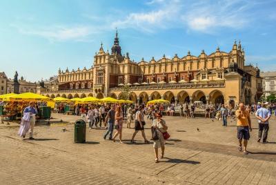 Tour a pie en grupo pequeño por Cracovia