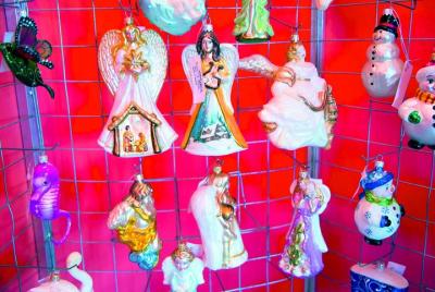 Visita de talleres y talleres de vidrio y adornos