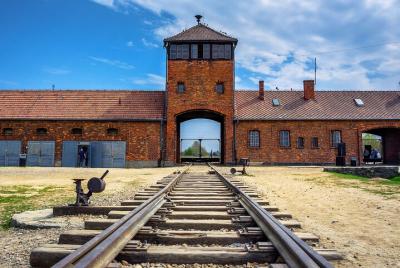Boleto sin colas para Auschwitz-Birkenau con guía