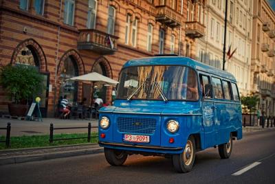 City Tour en Varsovia en Retro Bus