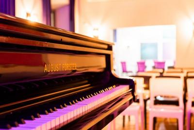 Un concierto de Chopin en el casco antiguo, en un edificio histór