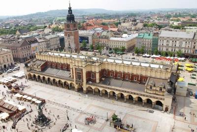 Visita a pie privada de día completo por Cracovia, desde Wroclaw