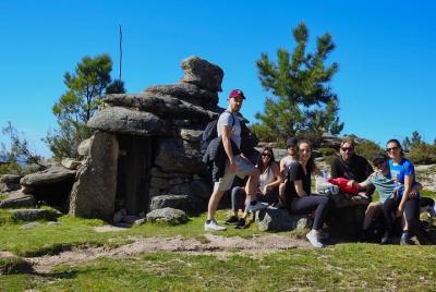 Tour privado de las cascadas y lagunas naturales de Gerês Tour privado de las cascadas y lagunas naturales de Gerês
