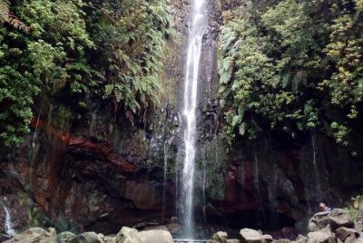 Rabaçal - Levada do Risco y cascadas de 25 fuentes con guía priva Rabaçal - Levada do Risco y cascadas de 25 fuentes con guía priva
