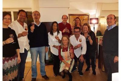 Portugués Tapas mealsandmemories.pt * solo reservas de grupo * Portugués Tapas mealsandmemories.pt * solo reservas de grupo *