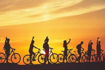 Ericeira: tour BTT al atardecer de 2 horas Ericeira: tour BTT al atardecer de 2 horas