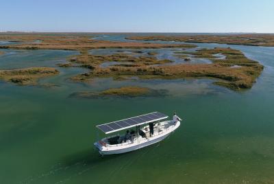 Tour Islas Ecofriendly en Ria Formosa en el Solar Boat Faro Tour Islas Ecofriendly en Ria Formosa en el Solar Boat Faro