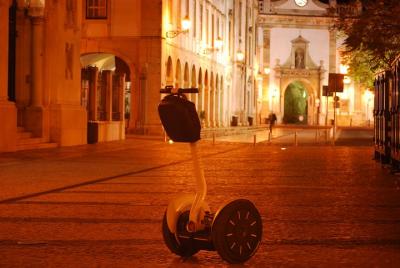 Recorrido en Segway de Faro Cultural por la noche