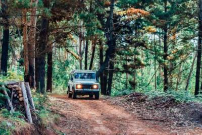 Valle de monjas y acantilados marinos.