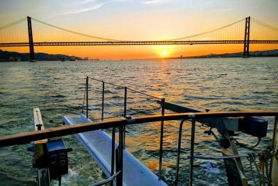 Sunset Sailing & Sleep a bordo