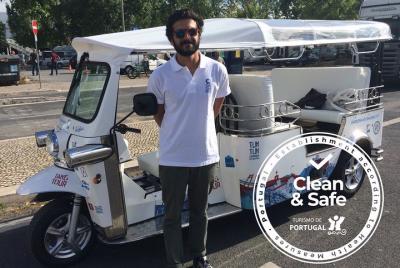 Recorrido privado guiado en tuk tuk de 2 horas por la Lisboa hist