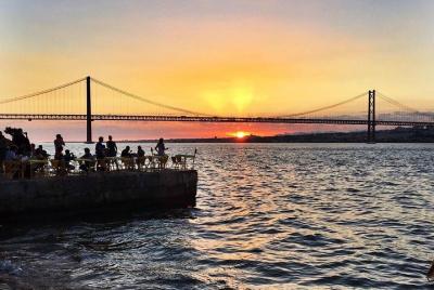 Cata de Vinos, Atardecer y Mariscos