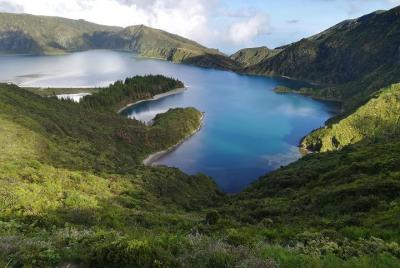 Van adaptado Tour - Sete Cidades y Lagoa do Fogo (día completo)