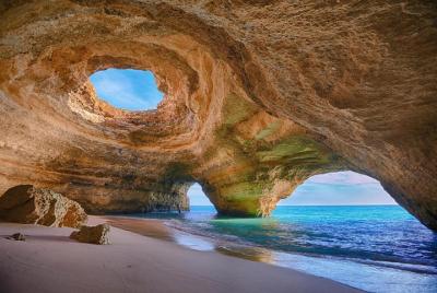 Excursión a las cuevas de Benagil: ¡vistas impresionantes! Excursión a las cuevas de Benagil: ¡vistas impresionantes!
