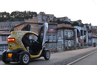 Centro de la ciudad de Oporto: City Tour privado sin conductor en