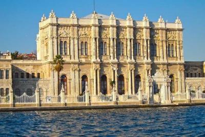 Descubrimiento de la nueva ciudad de Estambul - Base privada