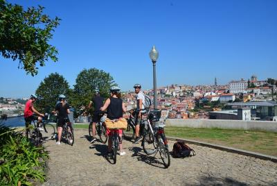 Tour en bicicleta por Oporto y la costa atlántica