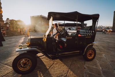 Tour privado de Oporto y Gaia en coche clásico