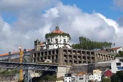 Oporto por la tarde, por los que lo conocen bien. Oporto por la tarde, por los que lo conocen bien.