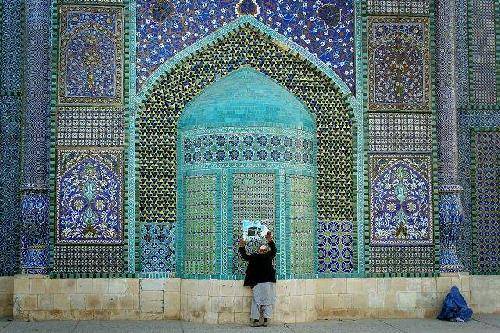 Afganistán Mazar-e Sarif  Mezquita Azul o Tumba de Ali Mezquita Azul o Tumba de Ali Mazar-e Sarif - Mazar-e Sarif  - Afganistán