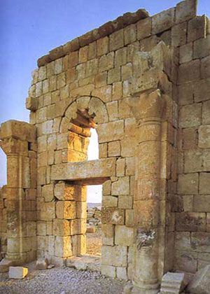 Jordania Desert castles Qasr Al-Hallabat Qasr Al-Hallabat Desert castles - Desert castles - Jordania