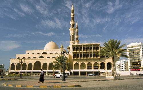 Emirates Árabes Unidos Sharjah Mezquita del Rey Faisal Mezquita del Rey Faisal Emirates Árabes Unidos - Sharjah - Emirates Árabes Unidos