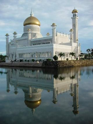 Brunéi  Bandar Seri Begawan  Mezquita de Omar Ali Sifuddin Mezquita de Omar Ali Sifuddin Bandar Seri Begawan - Bandar Seri Begawan  - Brunéi 