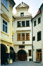 República Checa Praga La Casa del Anillo Dorado La Casa del Anillo Dorado Praga - Praga - República Checa