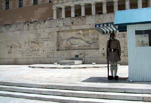 Grecia Atenas Monumento al Soldado Desconocido Monumento al Soldado Desconocido Atica - Atenas - Grecia